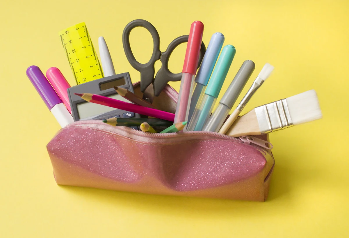 Panimula Ng Pencil Case